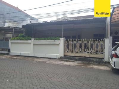 Dijual Rumah 1,5 lantai di Darmo Permai Selatan