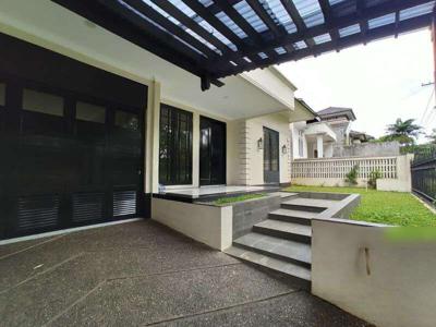 Dijual rumah eksklusif baru renovasi total lokasi premium strategis di