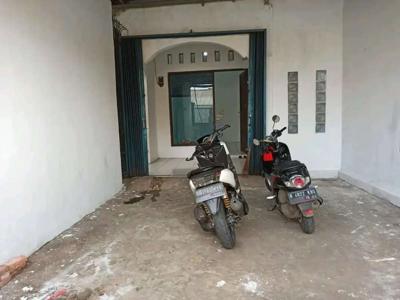 DIJUAL RUMAH + KIOS JALAN UTAMA BENGKONG RAYA MUSTIKA SARI