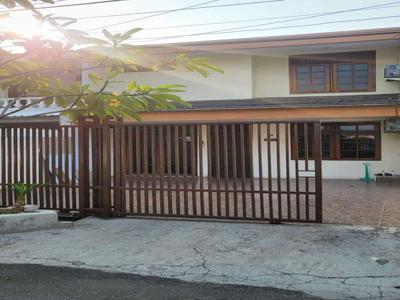 DISEWA RUMAH DI PANDAWA KELAPA GADING KAWASAN NYAMAN DAN ASRI