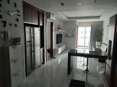 Disewakan 2 BR furnish condominium green bay Pluit