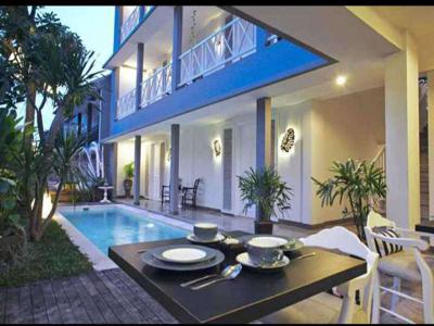 Hotel Villa Strategis Petitenget Seminyak Bali