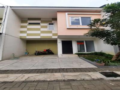 Over Kredit 95Juta Rumah 2 Lantai di DHARMAWANGSA HILLS, Kota Bogor