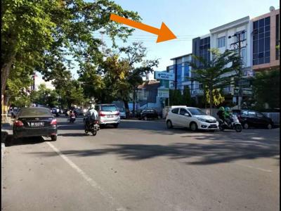 Ruko 4 Lantai Jalan Poros Ratulangi Pusat kota Makassar