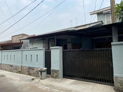 Rumah 2 lantai di Komplek Astek BSD City