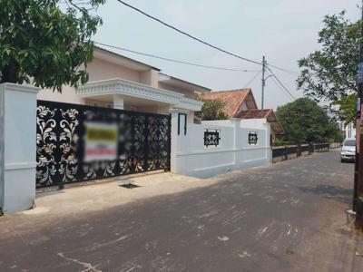 Rumah Baru dan Cantik di Jalan Yayasan I - RE Martadinata Ilir Timur