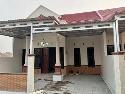 Rumah baru ready unit !! Sumur adem bangetayu dket SMPN 43 Semarang