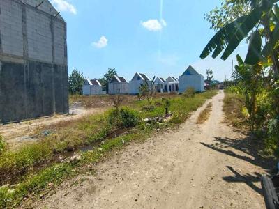 Tanah Strategis selatan Stadion Maguwoharjo