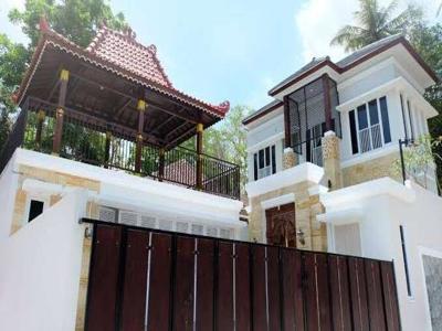 Villa Mewah dengan Desain Khas Etnik dan Fitur Canggih di Yogyakarta