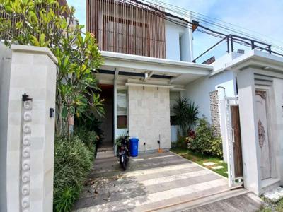 VILLA MINIMALIS VIEW SAWAH DEKAT PANTAI 2 LANTAI DAERAH CANGGU BALI