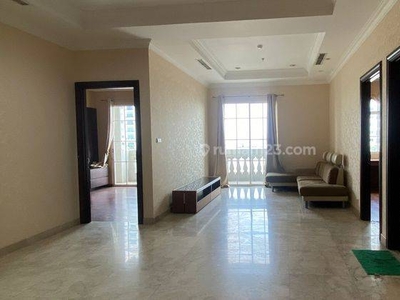 Comfortable And Excellent Unit Semi Furnished With Nice 2 Bedrooms At The Bellezza