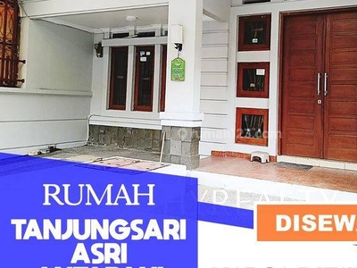 Rumah 2 Lantai Bagus Jl. Tanjungsari Asri, Bandung