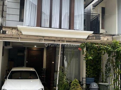 Rumah di Komplek Griya Torina Bintaro Pondok Ranji Tangsel