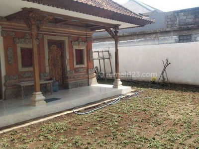 Rumah habis renovasi Sanur Denpasar Selatan Bali Indonesia sewa min 3 tahun