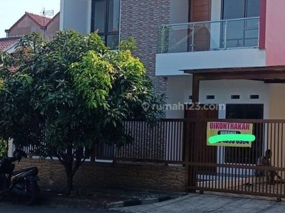 Rumah Megah 2 Lantai di Aria Graha Soekarno Hatta Bandung