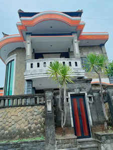 5 BEDROOMS HOUSE IN SIDAKARYA DENPASAR - BALI