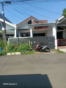 Dijual cepat rumah di komplek Elite Kawaluyaan, Soekarno Hatta Bandung