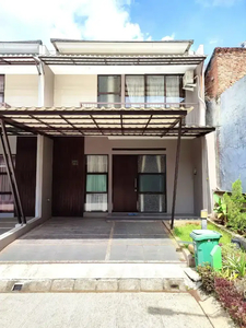 Dijual Rumah 2 Lantai di Emerald Land Cibinong dekat Pemda & St.Bojong
