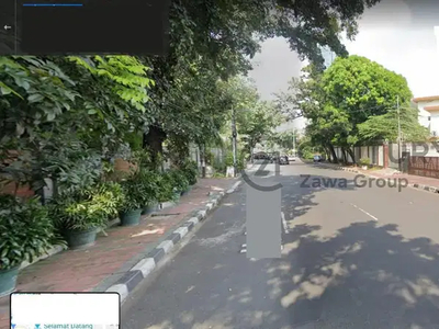 Dijual Rumah Bentuk Tanah Kotak Di Menteng Jakarta Pusat