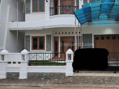 Disewa Rumah Semi Furnished 4 Kamar Tidur di Villa Gading Indah, Kelapa Gading