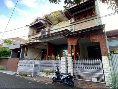 Rumah 2 Lantai 7 kamar tidur lokasi Borobudur suhat