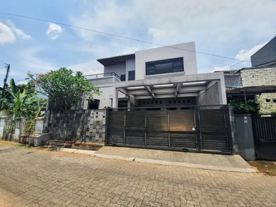 Rumah 2 Lantai Di Jual Cepat Legoso Ciputat Tangerang Selatan
