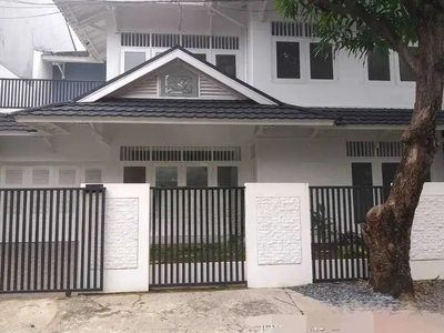 Rumah Baru di Renovasi di Rawamangun, Jakarta Timur