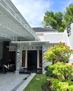 Rumah di Jalan Wates Ambarketawang dekat PKU Gamping