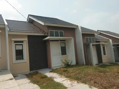 Rumah dijual atau over kredit di citra indah