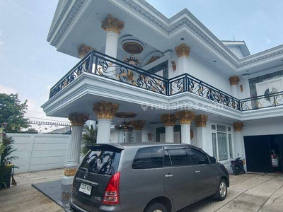 Rumah Mewah Fully Furnished komplek Jaka Permai Bekasi