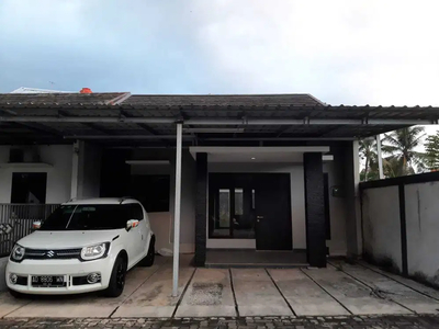 Rumah Minimalis;; Dalam Perumahan Grand Tanjung Cluster, Magelang.