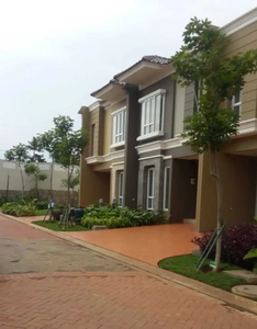 Rumah Murah 2 lt dalam Cluster di Paramount gading serpong Tangerang