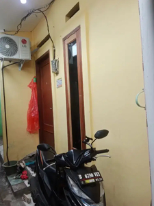 Rumah petak murah bangeet BU SHM msk motor di Pd Pinang Jaksel