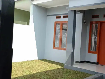 Rumah tinggal terawat siap huni taman cibaduyut indah sewa murah.vlm