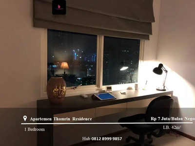 Sewa Apartement Thamrin Residence Middle Floor 1BR Furnished View Pool