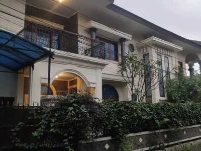 SEWA Rumah Besar Full Furnished di Purwakarta Antapani | SW044