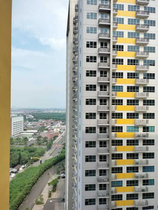 Sewa The SpringLake Azolla Apartement by Summarecon Bekasi 2 BR Bagus