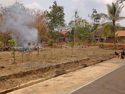 Tanah Kavling Mangku Jalan Raya Bendosari Sukoharjo Murah