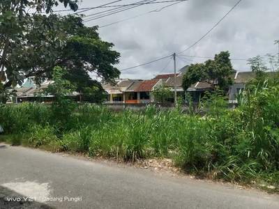 Tanah pekarangan dekat lapangan semail dekat jl Imogiri barat JK11681