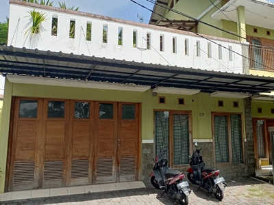 Rumah 7 Kamar Lokasi Strategis Dekat Tugu Yogyakarta