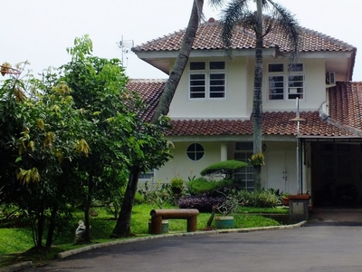 Dijual Rumah bagus di River Park Bintaro 8,jarang ada,rumah minim