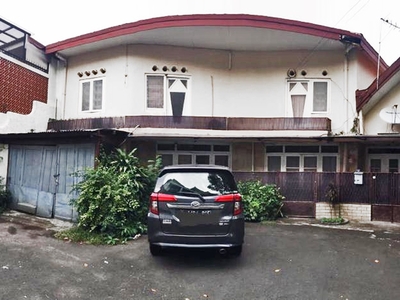 Dijual Rumah Bagus Siap Huni di Menteng Jakarta Pusat, Dekat RS A