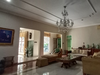 Dijual Rumah Mewah 2 Lantai di Jl. Makmur Ciracas Jakarta Timur