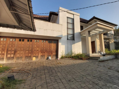 Dijual Rumah siap huni dalam perumahan di Lebak bulus