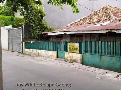 Rumah Tua Dijual Hitung Tanah Jl Kebon Jeruk