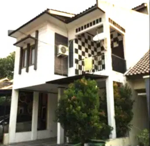 AJB DEBITUR RUMAH 2 LANTAI GREEN BINTARO RESIDENCE CIPUTAT, TANGERANG