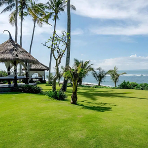 Beachfront luxury villa mengening beach cemagi bali
