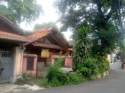 Di Jual tanah bonus rumah di jatinegara kaum jakarta timur