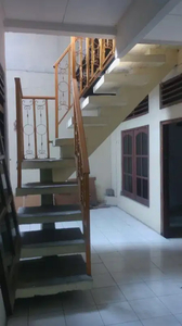 Dijual BU CPT Rumah di Jln. Pakis Tirtosari, Surabaya