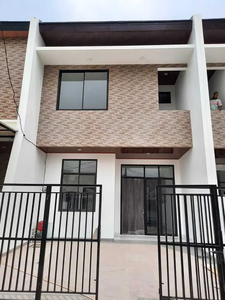 Dijual rumah baru 3 lt di Villa Melati Mas lt.120m hanya 2,5 M nego